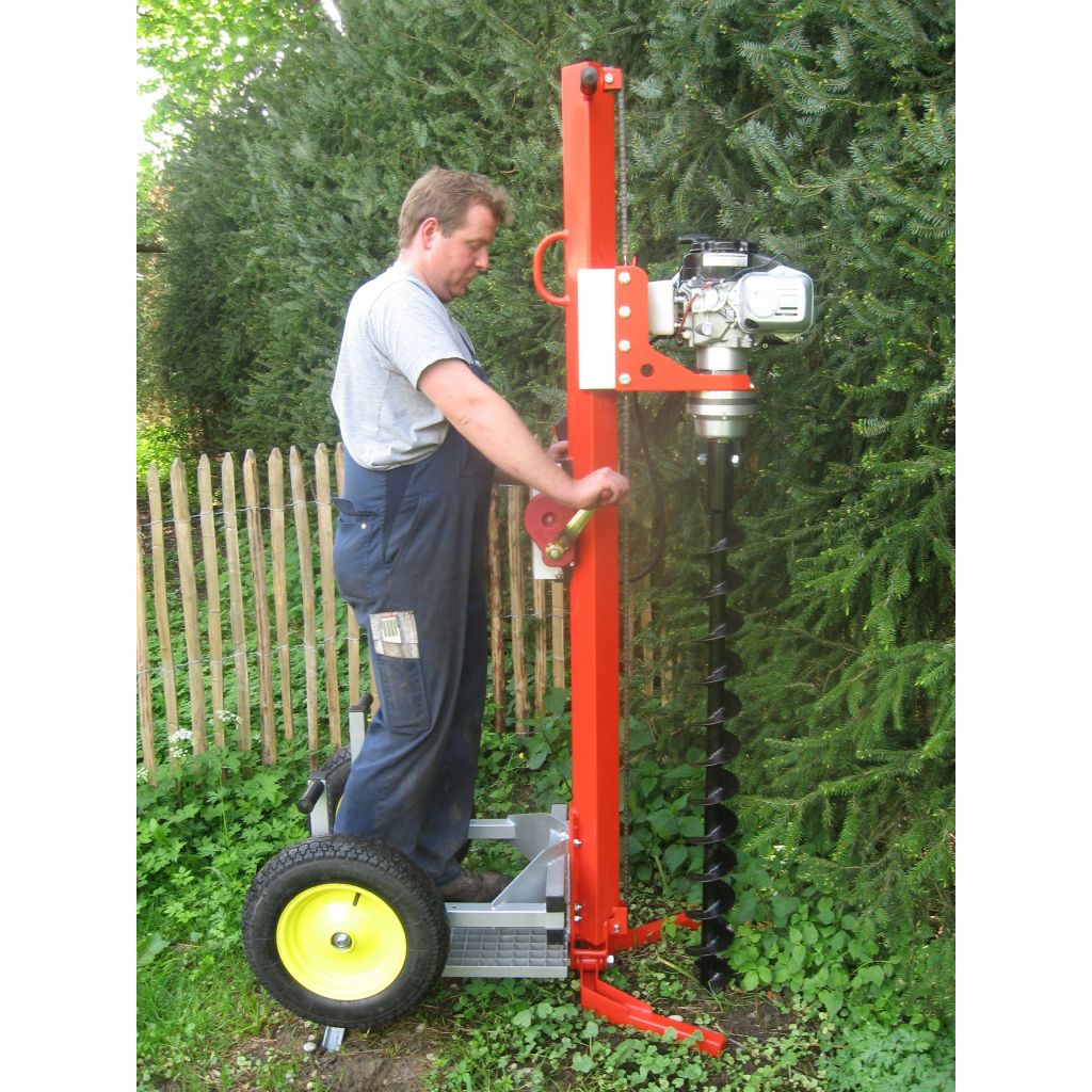 Découvrez nos conseils pour bien choisir votre tarière thermique